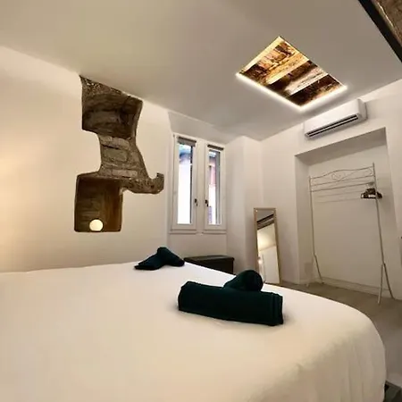 100 Passi Dal Lago, History Piazza Roma By Revenue House アパート コモ