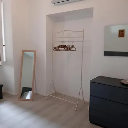 100 Passi Dal Lago, History Piazza Roma By Revenue House アパート *