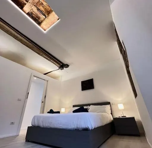 아파트 Piazza Roma Next And Station By Revenue House *