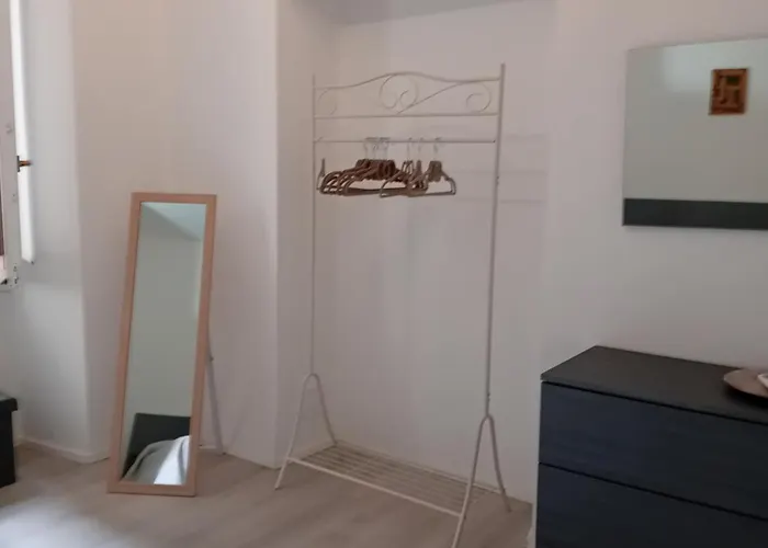 Piazza Roma Next And Station By Revenue House 아파트 *