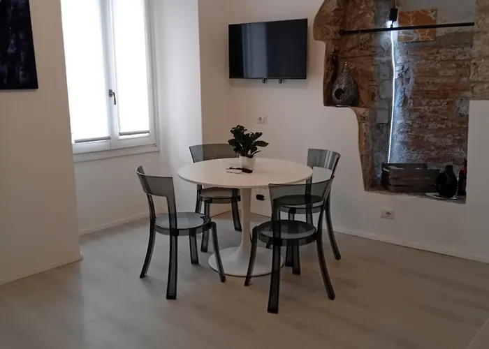 Piazza Roma Next And Station By Revenue House 아파트